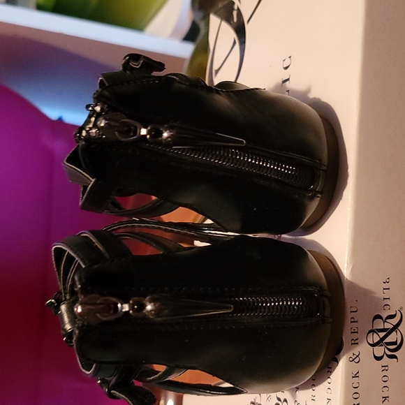 Rock & Republic  Becca sandals - Picture 4 of 5